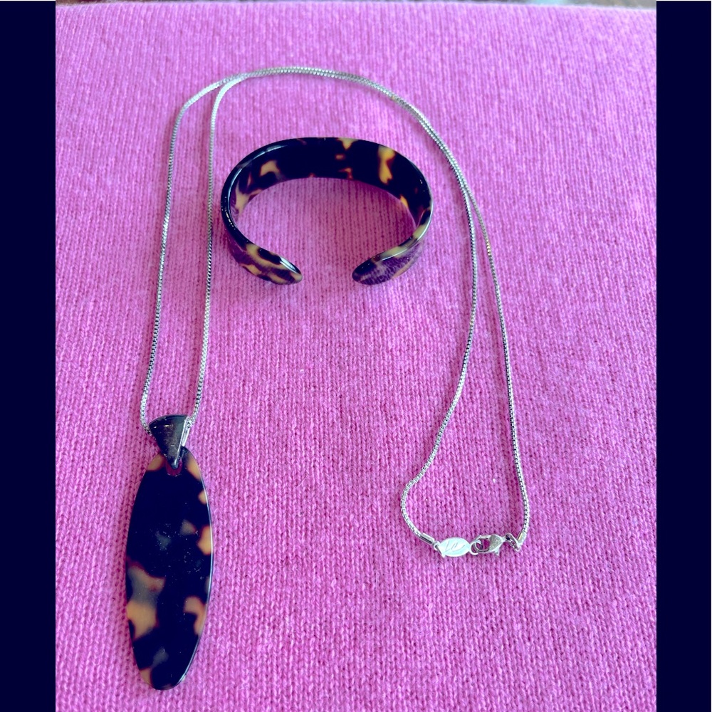 Lauren Elizabeth Vintage Tortoiseshell Bracelet and Silver Pendant Necklace